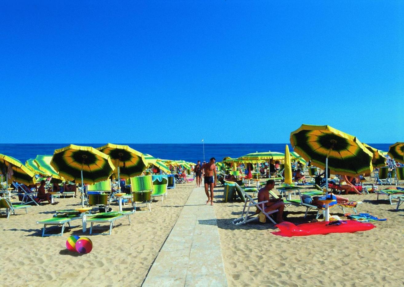 Aparthotel Carinzia Λινιάνο Σαμπιαντόρο Εξωτερικό φωτογραφία