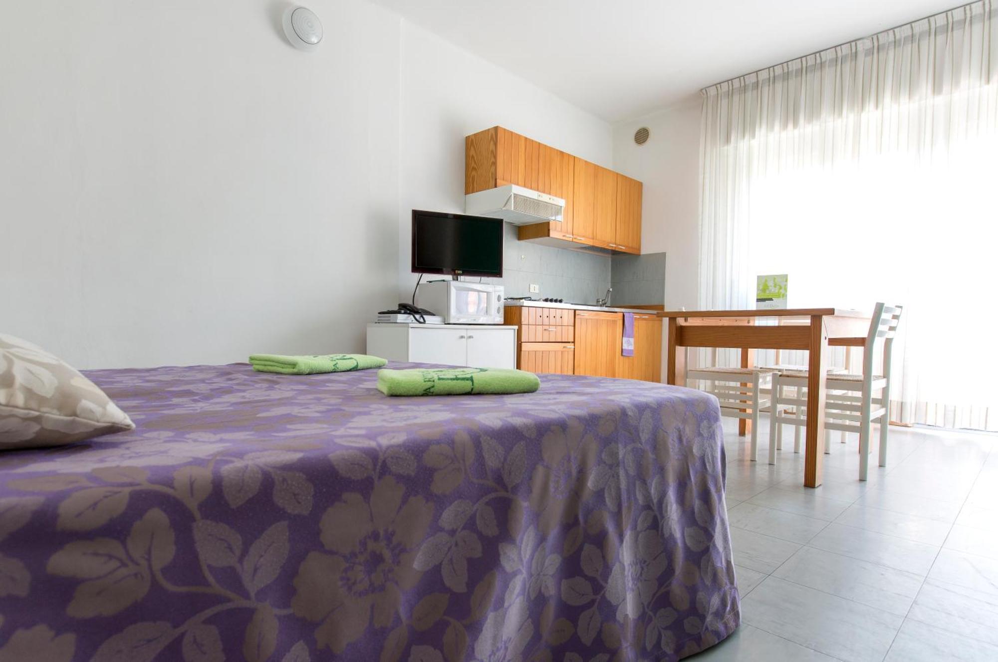 Aparthotel Carinzia Λινιάνο Σαμπιαντόρο Εξωτερικό φωτογραφία